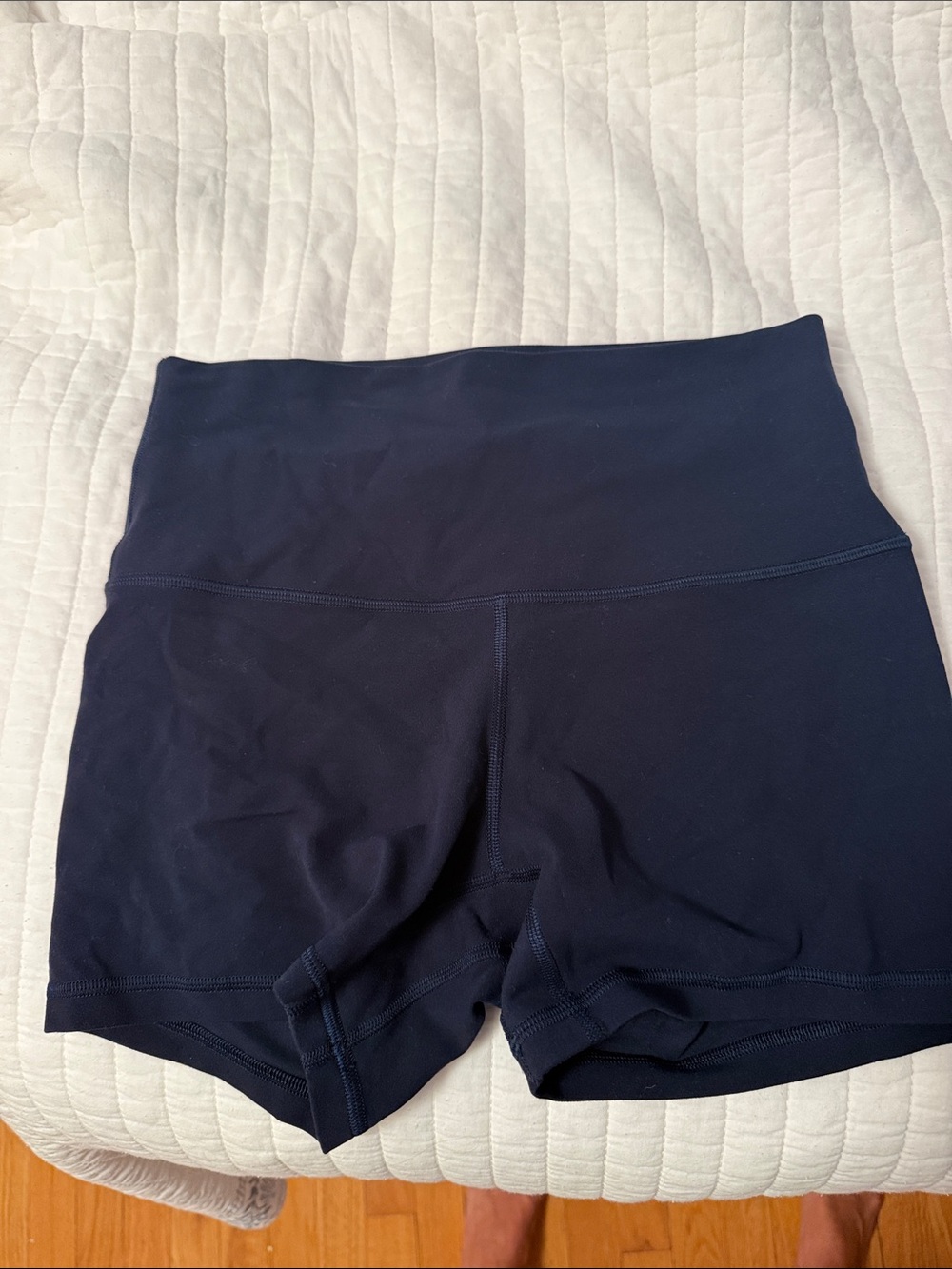 lululemon navy blue align shorts